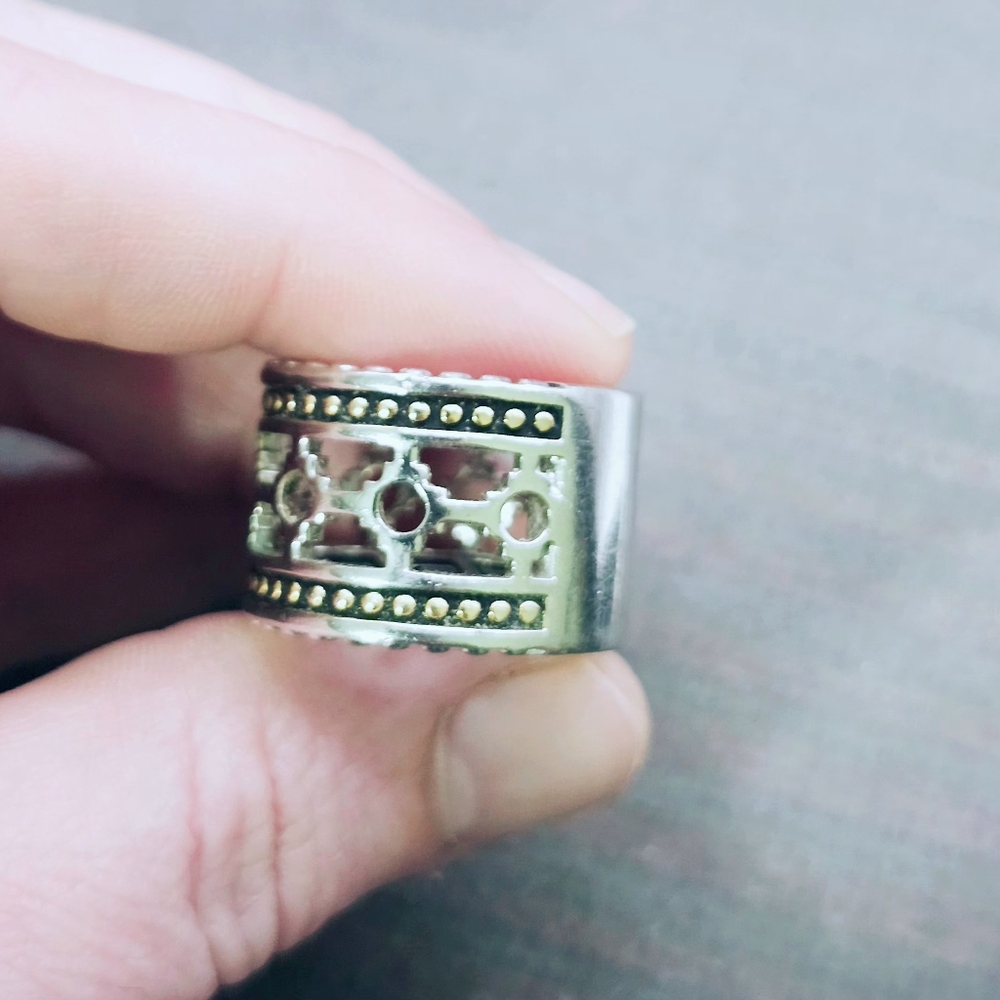 notorious two Toned Ring By Park Lane Size 7 - Picture 4 of 4